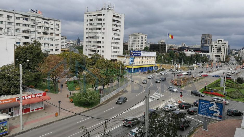Apartament 3 camere, Podu Roș (1001 Articole) – renovat, 2 balcoane, 10 min de Palas - Poză 9