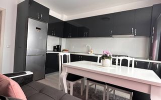 Studio luminos spre vanzaare, la poalele Pietrei Craiului – Zărnești - Poză 9