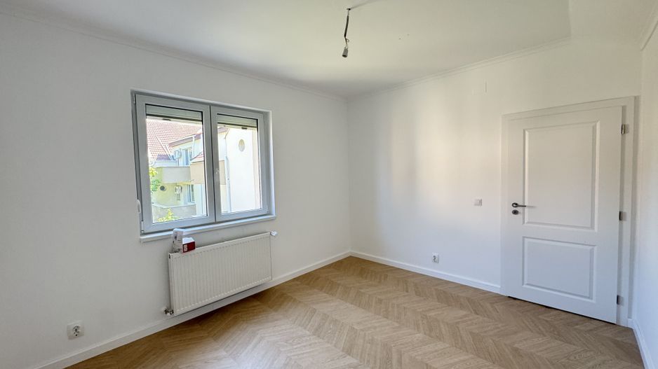 Apartament nr.16 cu 2 camere, boxa si parcare incluse in pret - Poză 3