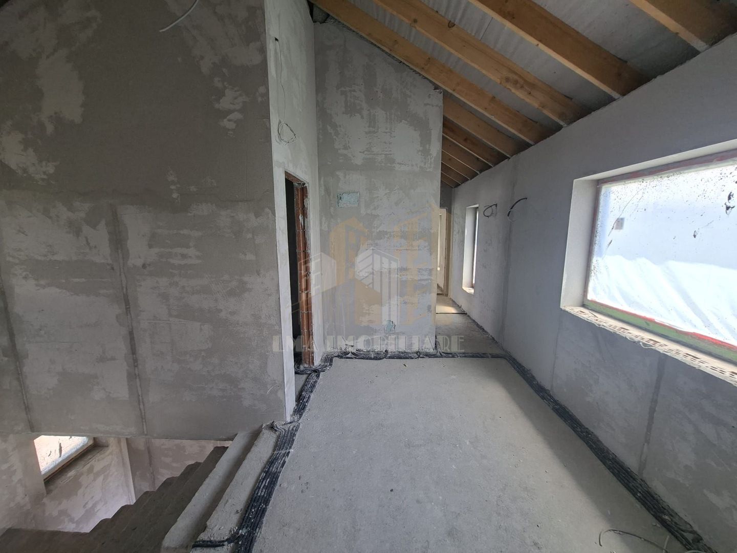 Casa individuala parter plus etaj Sanpetru Brasov zona Lempes - Poză 22