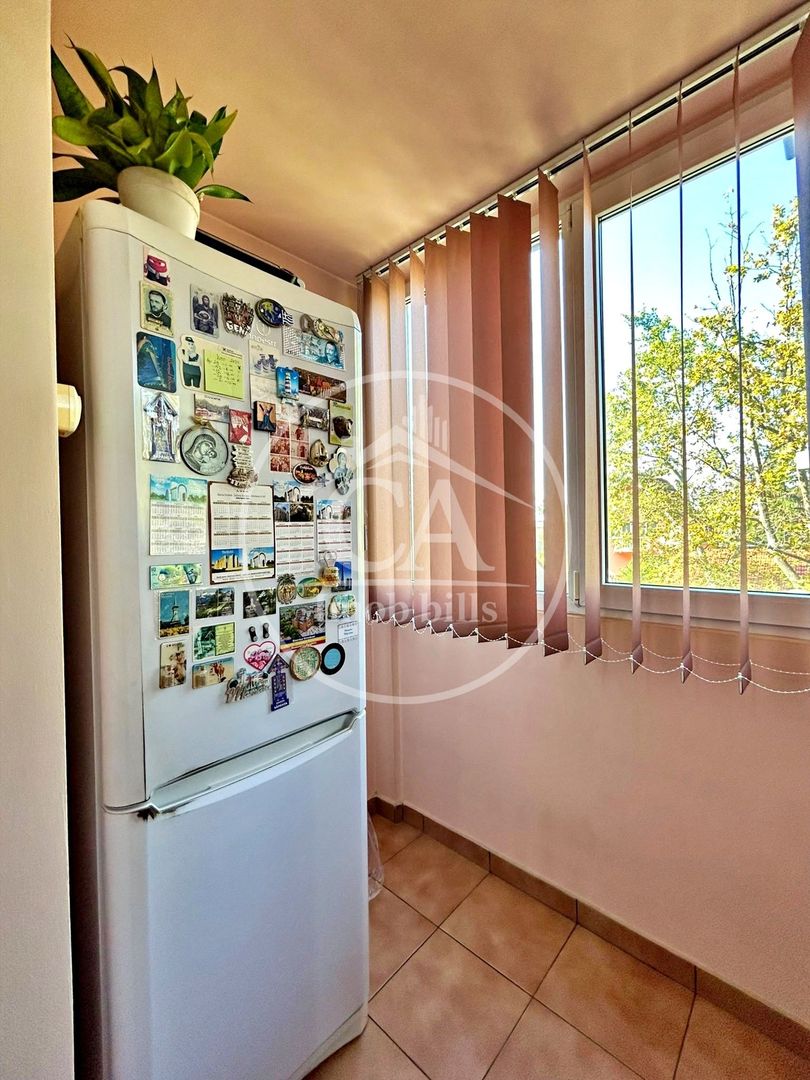 Apartament cu 3 camere de închiriat în zona Rogerius, Oradea - Poză 9
