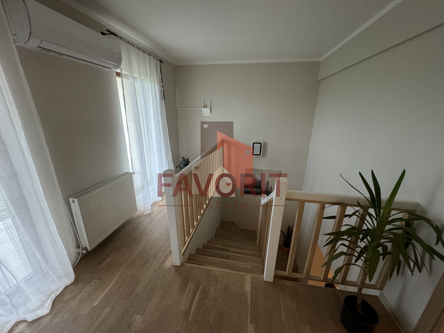 Casa cu garaj, langa padure in Dumbravita, mobilata si utilata - Poză 11