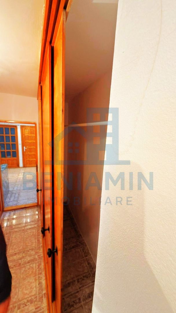 Apartament decomandat 3 Camere Renovat Utilat 1 Mai etaj 3 - Poză 6