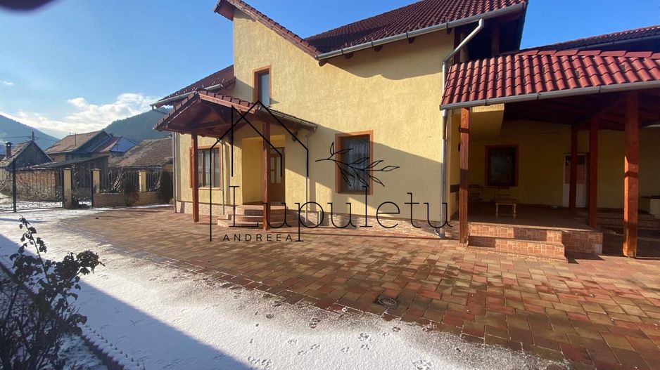 VILĂ PREMIUM DE VÂNZARE | STRADĂ PRIVATĂ | 5 CAMERE | Rasinari - Poză 24