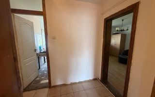 Apartament 4 camere 1 Mai et 4/4 - Poză 4