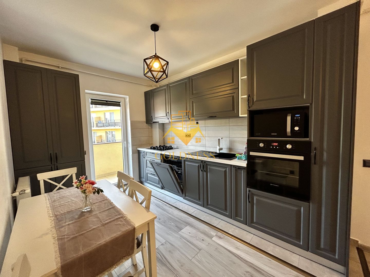 2 camere, Modern, Parcare, Mega Image, Zona Florilor, Floresti - Poză 5