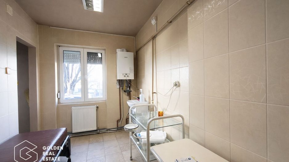 Spatiu la parter pentru cabinet, acces stradal, langa Policlinica Dacia - Poză 5