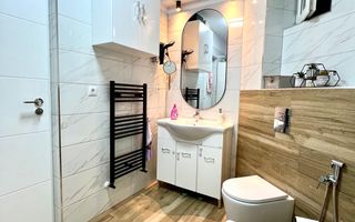 Apartament de vânzare 2 camere V. Aurie - Poză 4