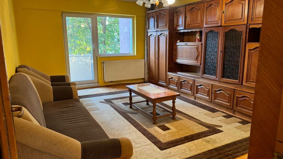 Apartament de vanzare cu 2 camere - Poză 1