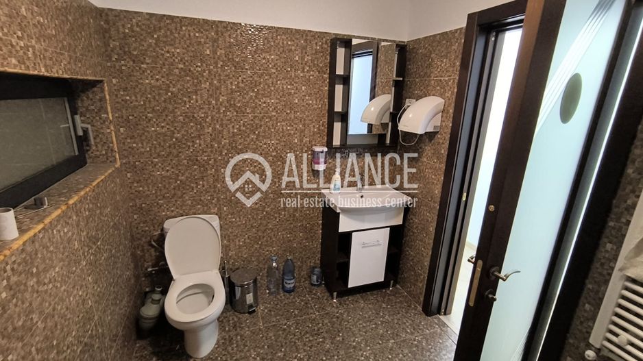 CENTRU ANAF (cod03)- Birou luminos si cochet ! - Poză 7