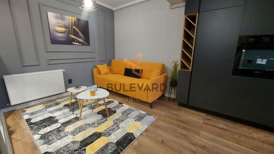 Apartament cu 3 camere ultrafinisat la cheie ! - Poză 2