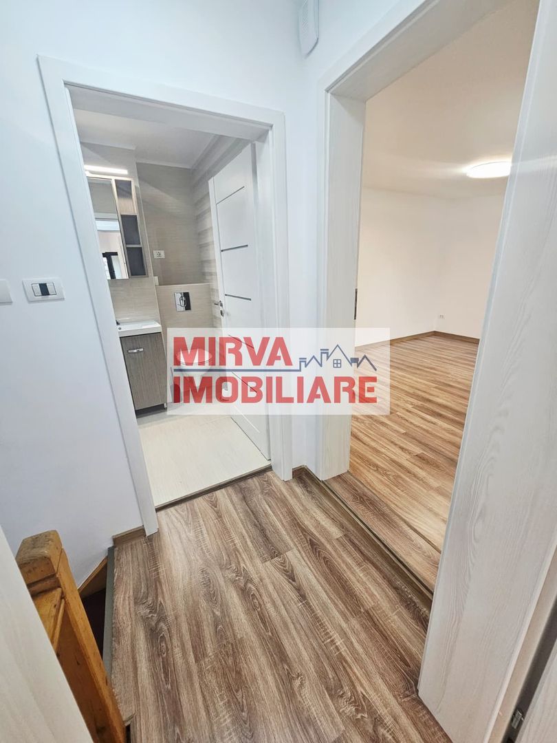 🏢 Spațiu de birouri de închiriat, 6 camere – Central, Ploiești - Poză 43