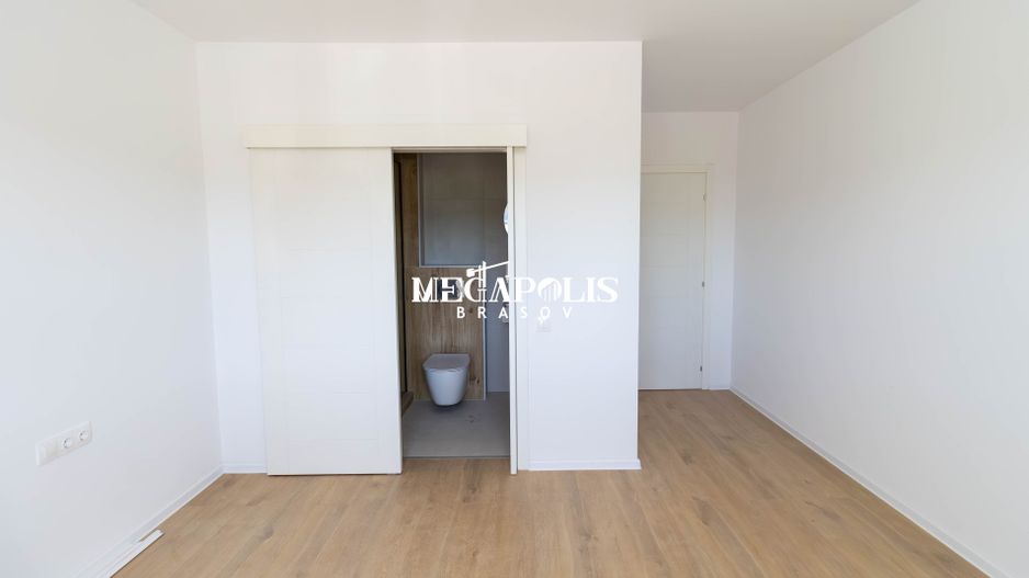 Schimb apartament 3 camere Tractorul cu 2 camere + 70.000 € diferență - Poză 13
