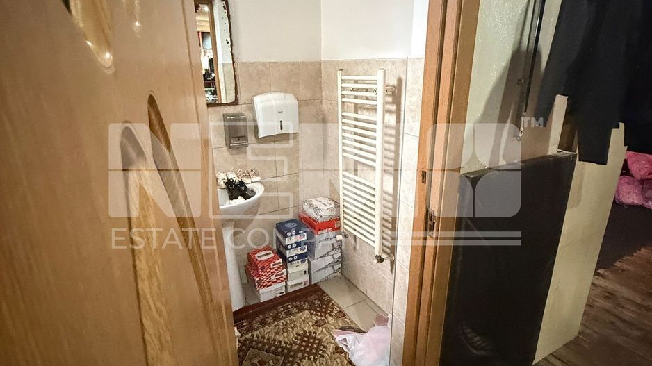 Spatiu de INCHIRIAT - Poză 3