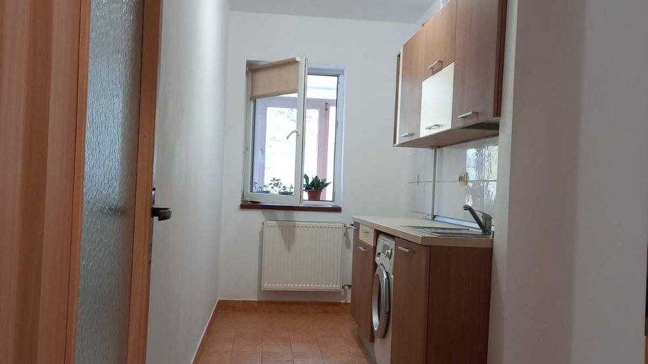 Garsoniera ANL Brâncuși lângă Centrul medical Brâncuși 42mp Etaj1/4 - Poză 4