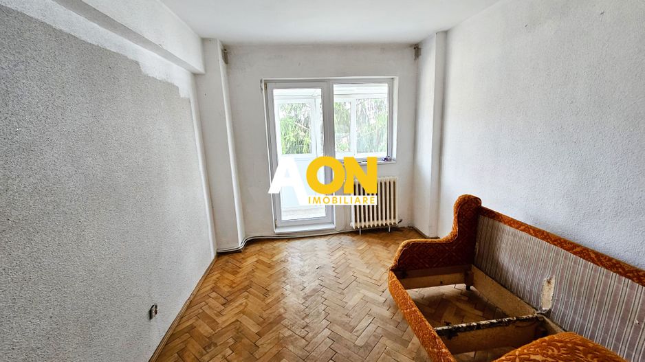 Apartament 3 camere, decomandat, zona Liceului Sportiv - Poză 7