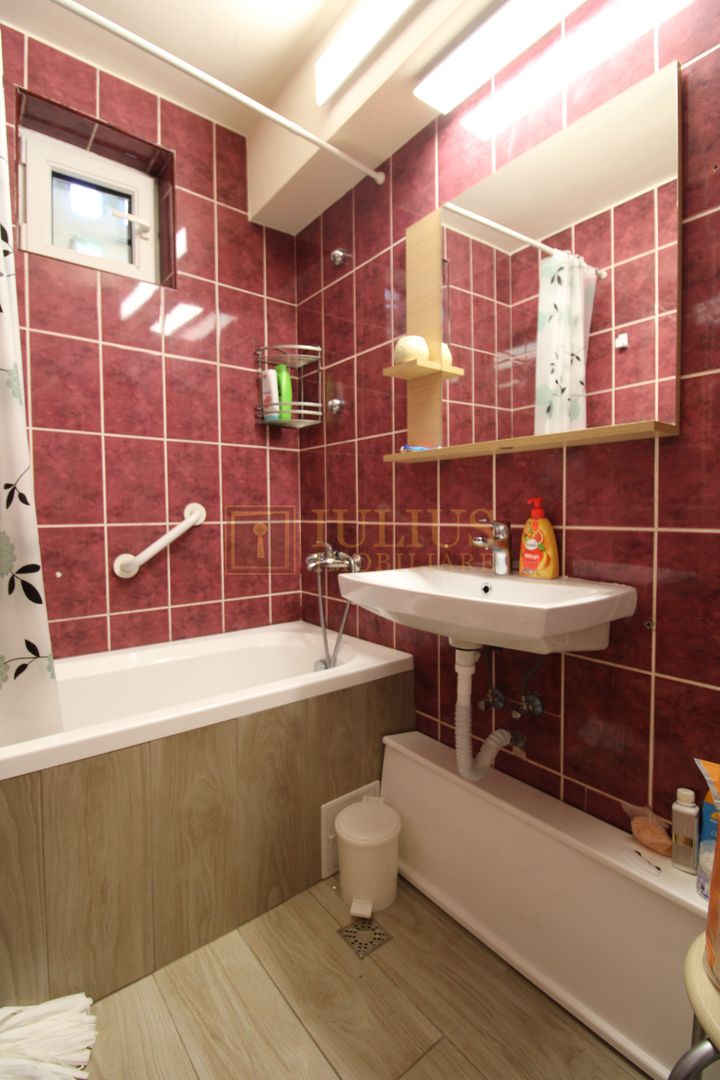 Piata 700, 2 camere, centrala proprie - Poză 11