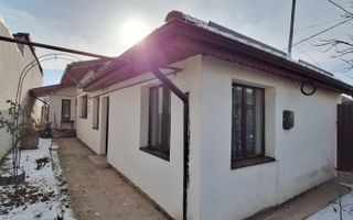 Casa de vanzare zona Campia Islaz - Poză 1