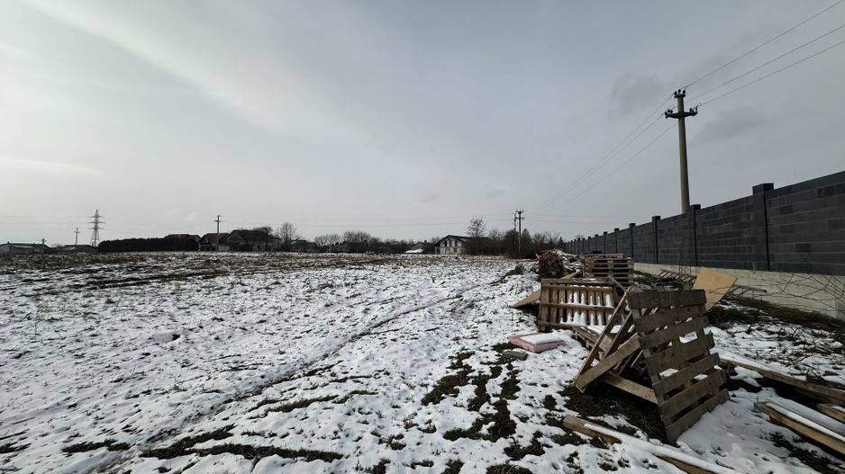 Teren intravilan | 61 ari | Parcelabil | Radauti - Poză 2