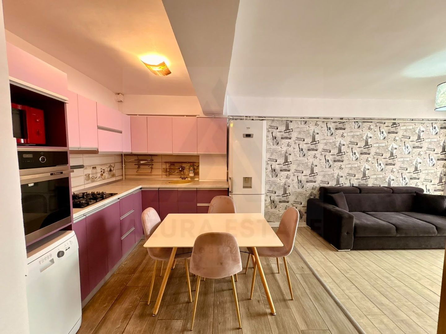 Apartament modern 2 camere cu balcon și 2 lifturi în Doamna Stanca - Poză 1