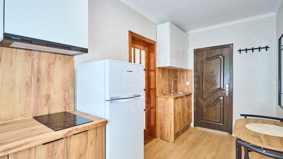 Vânzare, apartament, o cameră, str. M. Sadoveanu, Ciocana - Poză 2