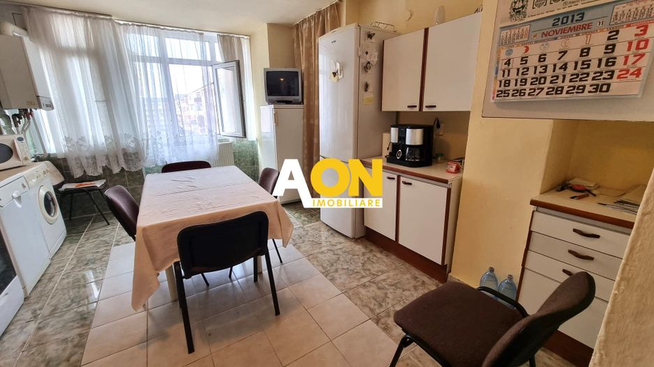 Apartament 4 Camere, Complet Mobilat si Utilat,  Zona Cetate - Poză 2