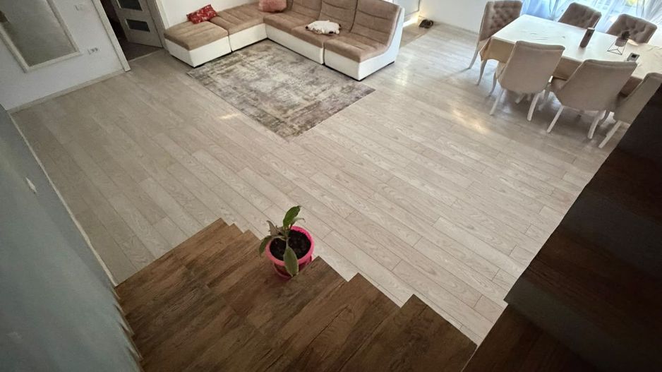 Sanandrei Casa Individuala Mobilata si Utilata, Panouri+Baterii - Poză 1