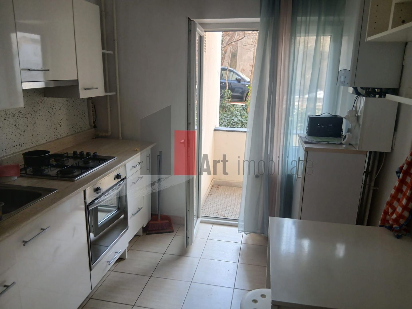 3 Camere Universitate - Parcul Cismigiu - Poză 1