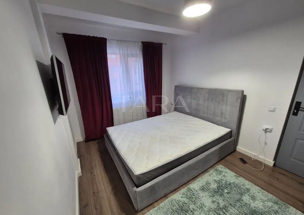 Apartament cu 3 camere, balcon și parcare – zona Panemar, Florești. - Poză 5
