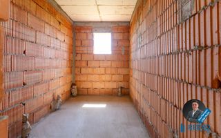 Casă la roșu, Hemeiuș ! - Poză 21