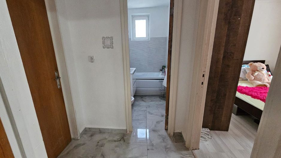 Apartament 3 camere, confort 1,  zona Craiovei – liceul Odobescu - Poză 12