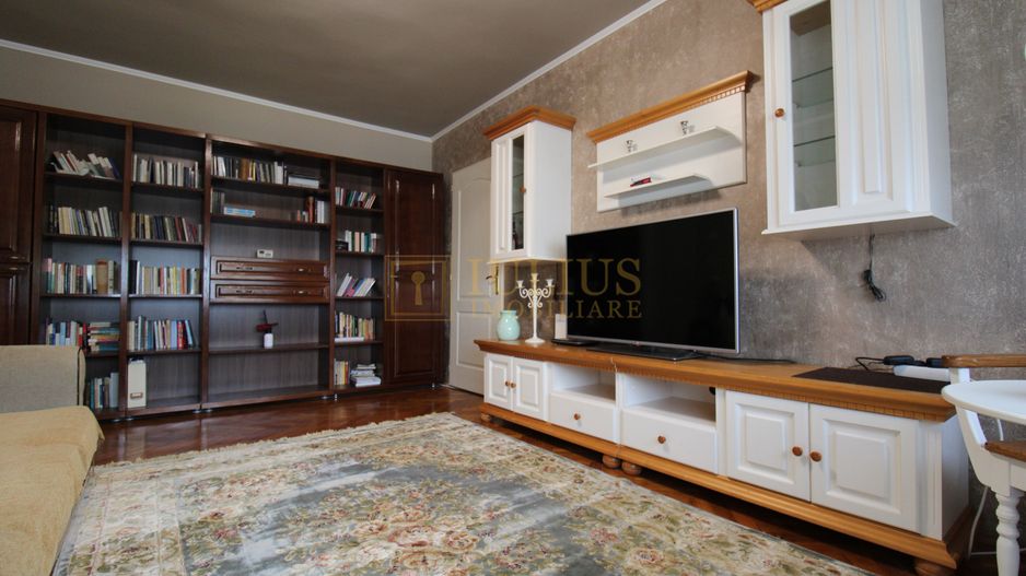 2 minute de Nokia, 3 camere, centrala proprie - Poză 4