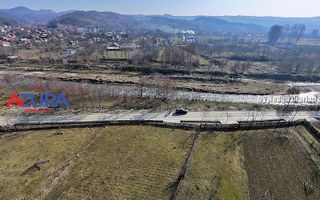 Teren 2500 mp în natură, Valea Bratia, priveliște spre munți - Poză 8