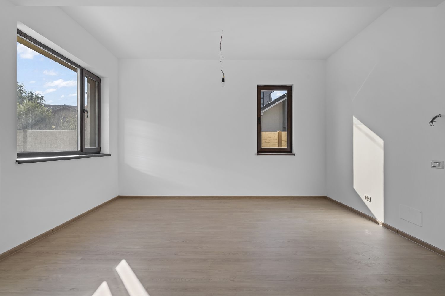 Casa individuala, Prel. Ghencea Maracineni, 4 cam, 134 mp.,  comision 0% - Poză 5