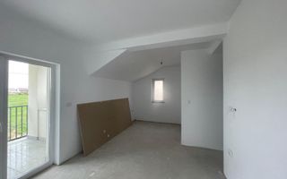 Duplex 5 camere - pozitie excelenta - Mosnita Noua - Poză 10