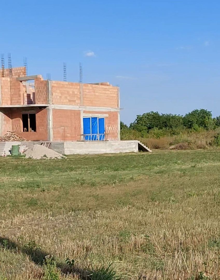 Oportunitate, teren 5000 mp, deschidere 37 ml , utilitati, Urbanism! - Poză 1