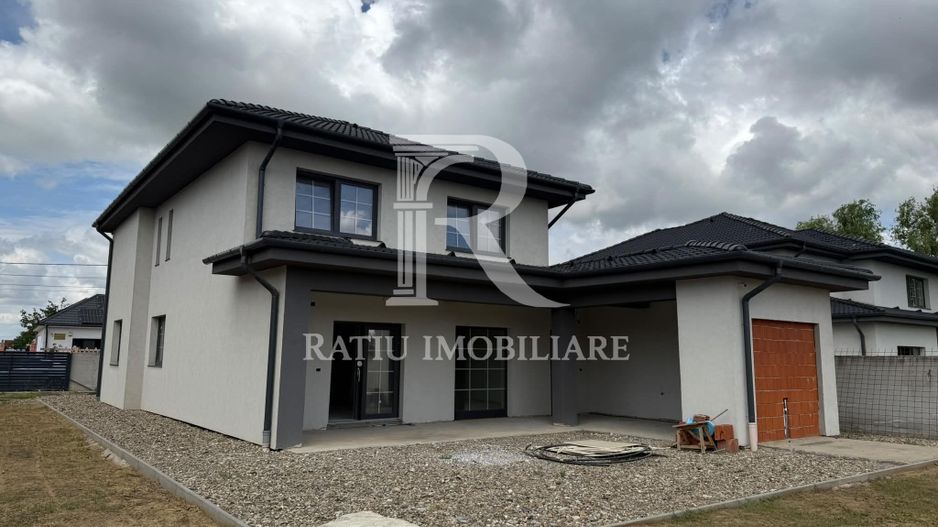 Casa de vanzare cu 4 camere | Cihei | Finisata | Bihor - Poză 1