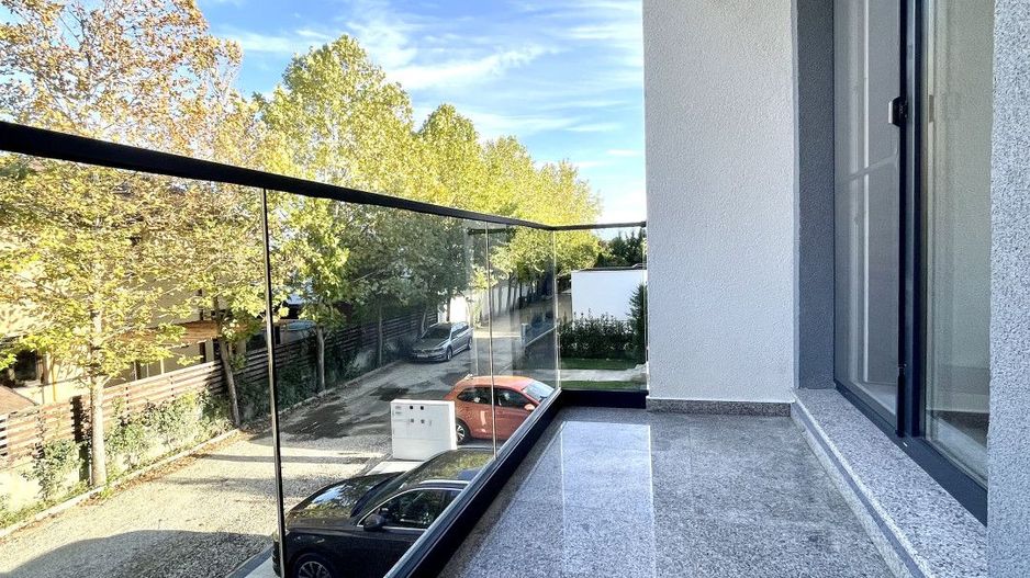 Vile de lux P+1 cu 5 camere și grădină, Corbeanca - Poză 14