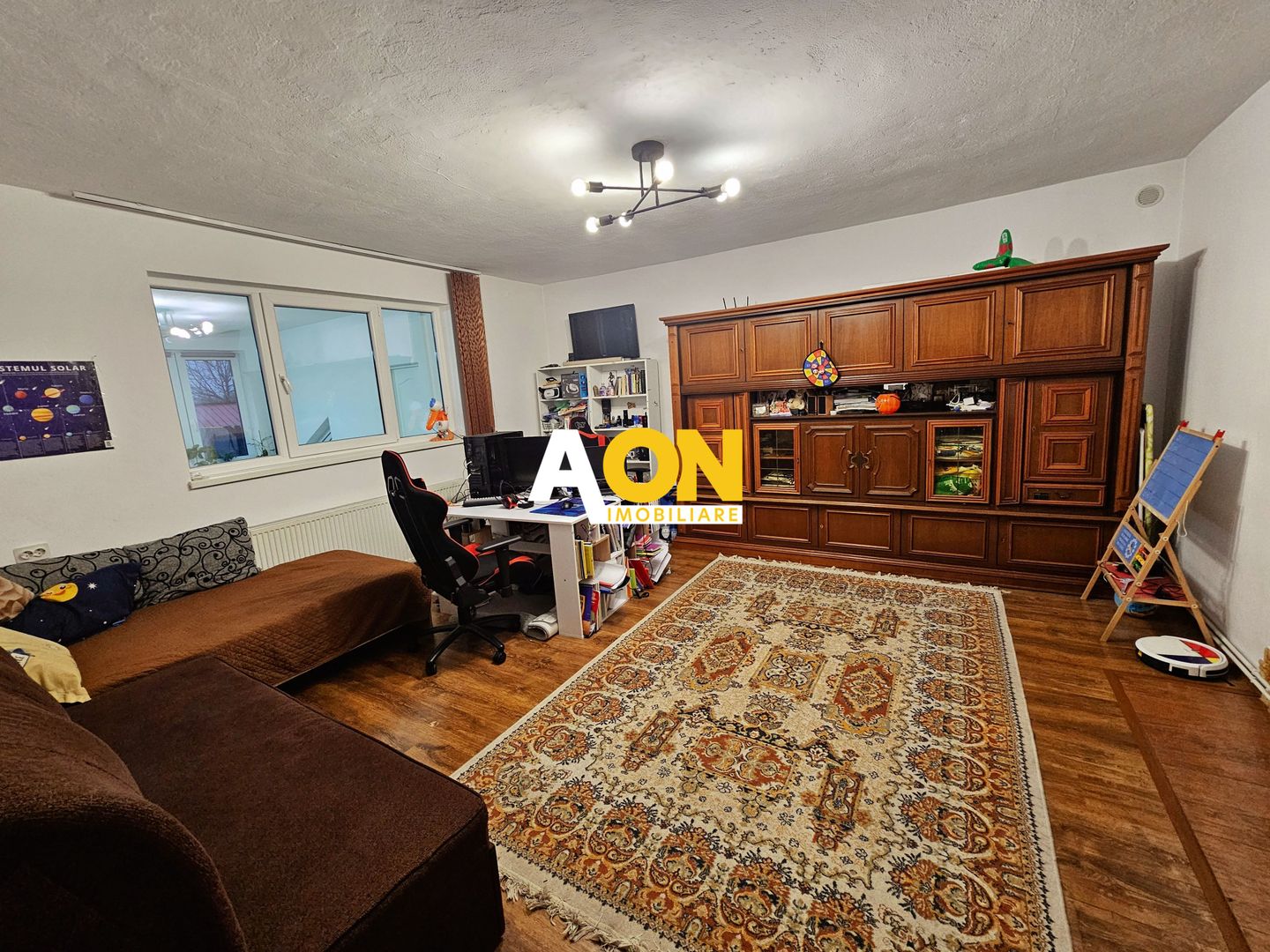 Casa cu doua corpuri, 5 camere, 1580 mp teren, Dealul Furcilor - Poză 5