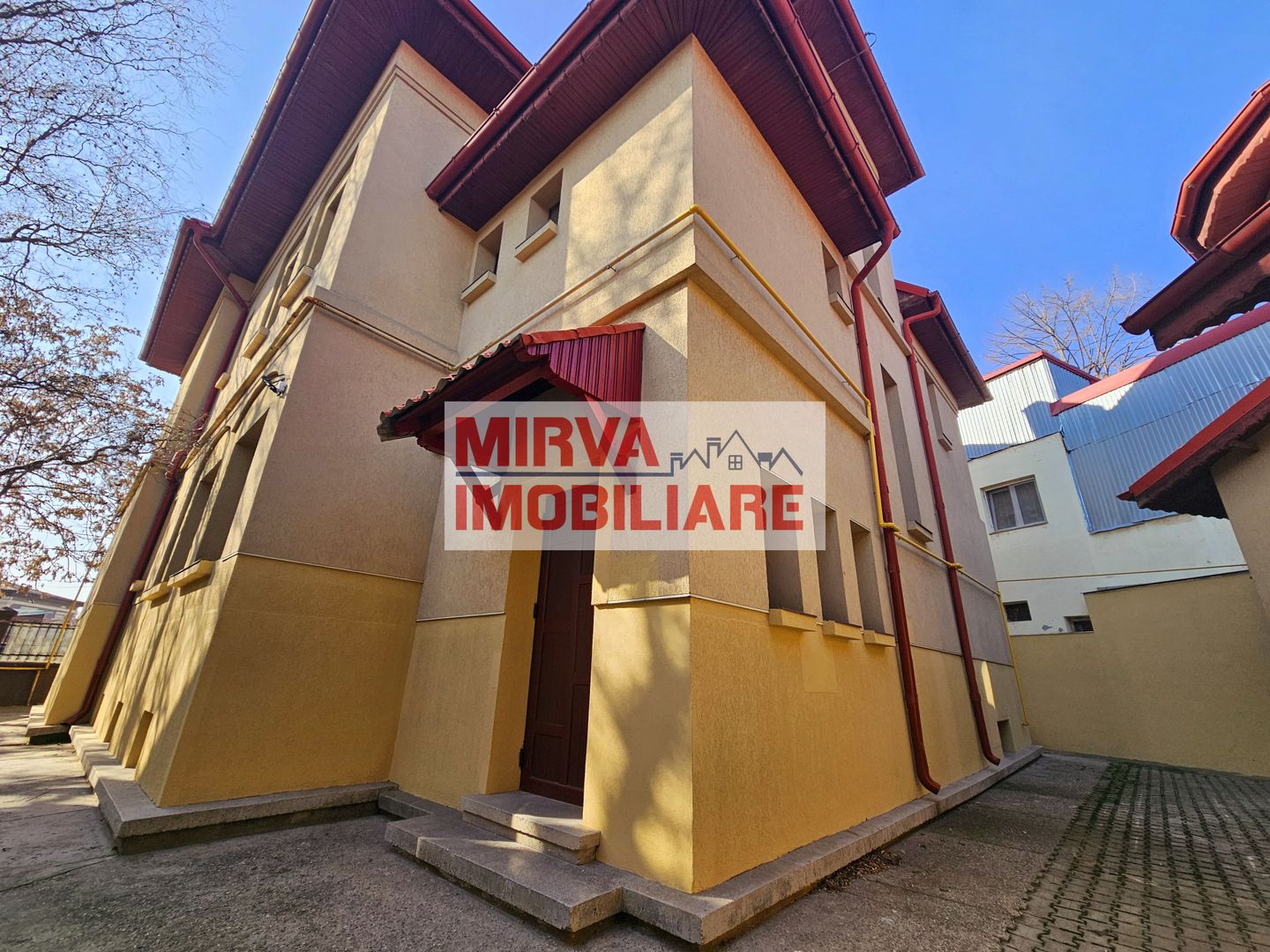2 Vile Interbelice | Zonă Centrală | Renovate Integral 2024 - Poză 8