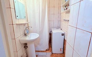 De vânzare apartament decomandat - Poză 7