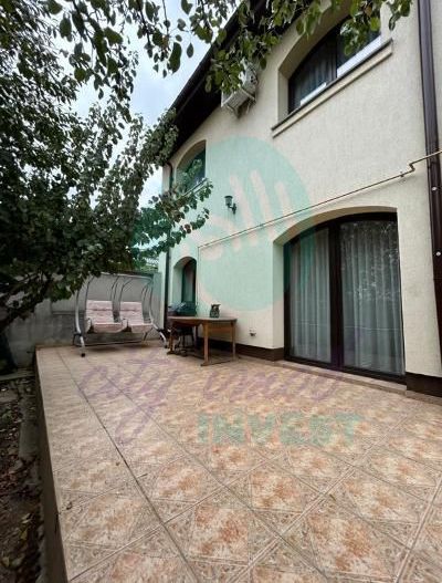 Vila 2013, bine compartimentata, aproape de metrou - Poză 5