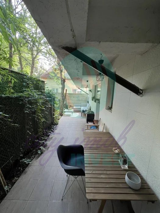 Bloc Boutique - 2 camere cu o mica curte si 2 bai - Poză 7