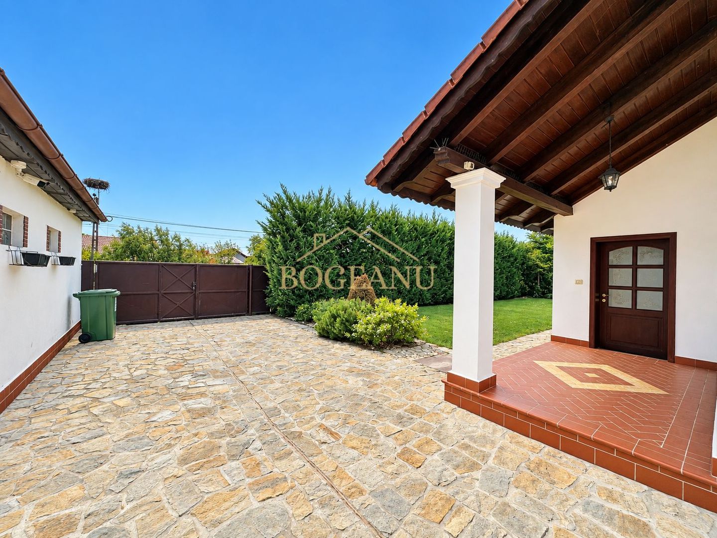 BG205-CASĂ MEDITERANEANĂ 5 CAMERE, TEREN 720 MP, GARAJ | SÂNMIHAIU ROM - Poză 22