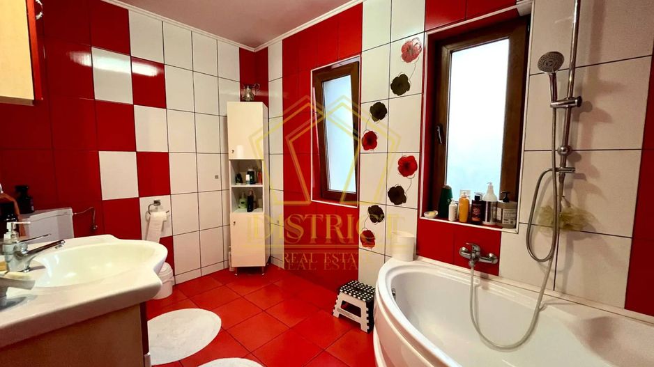 Duplex spațios cu 5 camere | Mosnita Noua - Poză 14