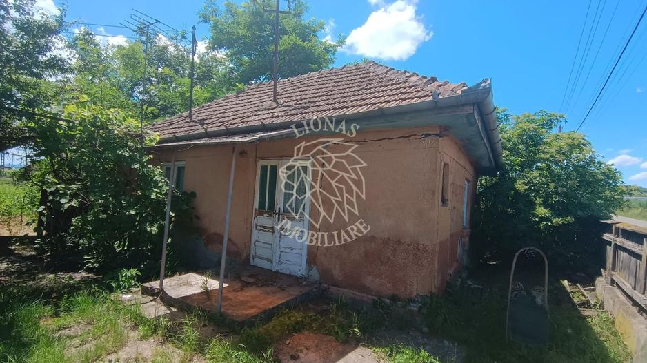 Casa demolabila cu teren dublex 1557 mp-investitie-Jucu de Sus Jud. Cluj - Poză 2