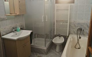 Casa singur in curte zona Astra - Poză 25