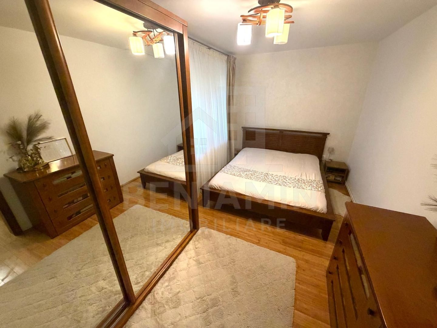 Apartament 3 camere decomandat parter Brazda lui Novac Simplon 67mp - Poză 9