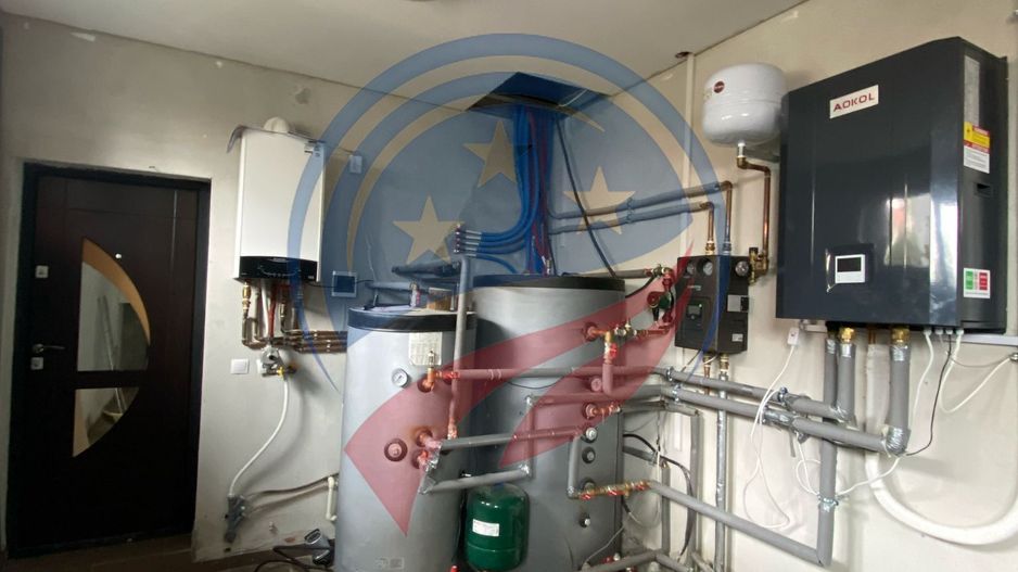 VILA DEOSEBITA ZONA AEROPORT 600 MP TEREN - Poză 12