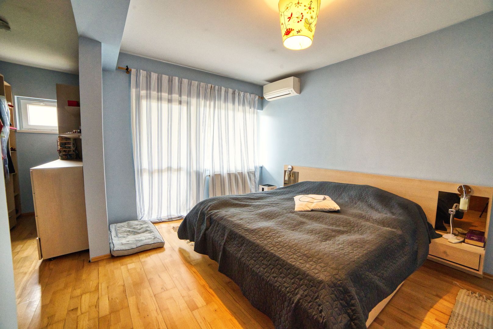 Casa complet mobilata 5 camere 3 bai curte generoasa - Poză 33